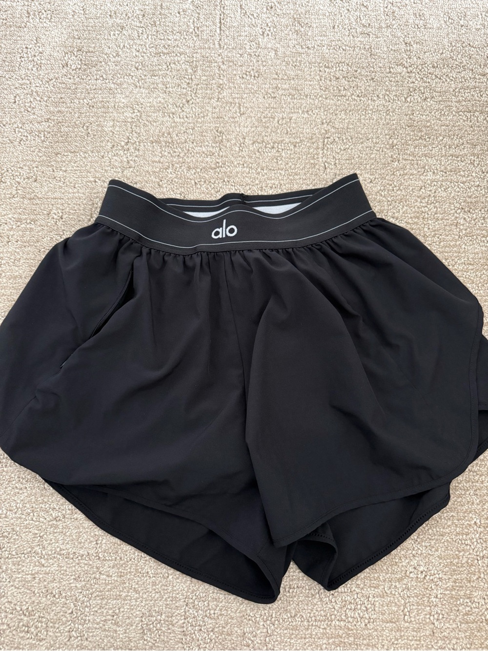 ALO Match point Shorts